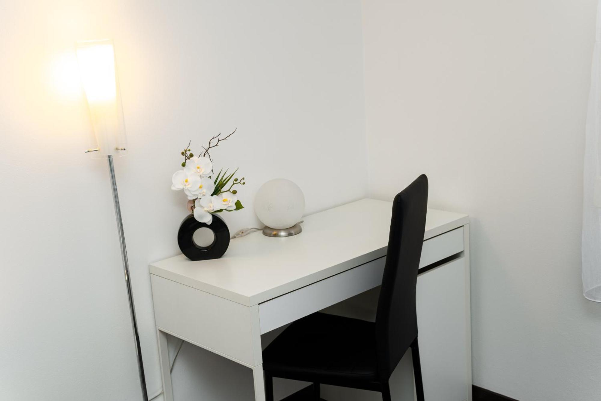 Bnb New Beautiful Apartment In The Center Of Ostrava With Option Garage Parking Buitenkant foto