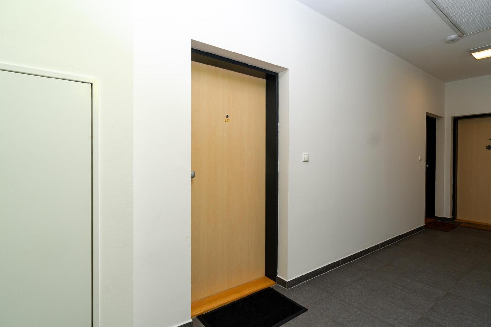 Bnb New Beautiful Apartment In The Center Of Ostrava With Option Garage Parking Buitenkant foto