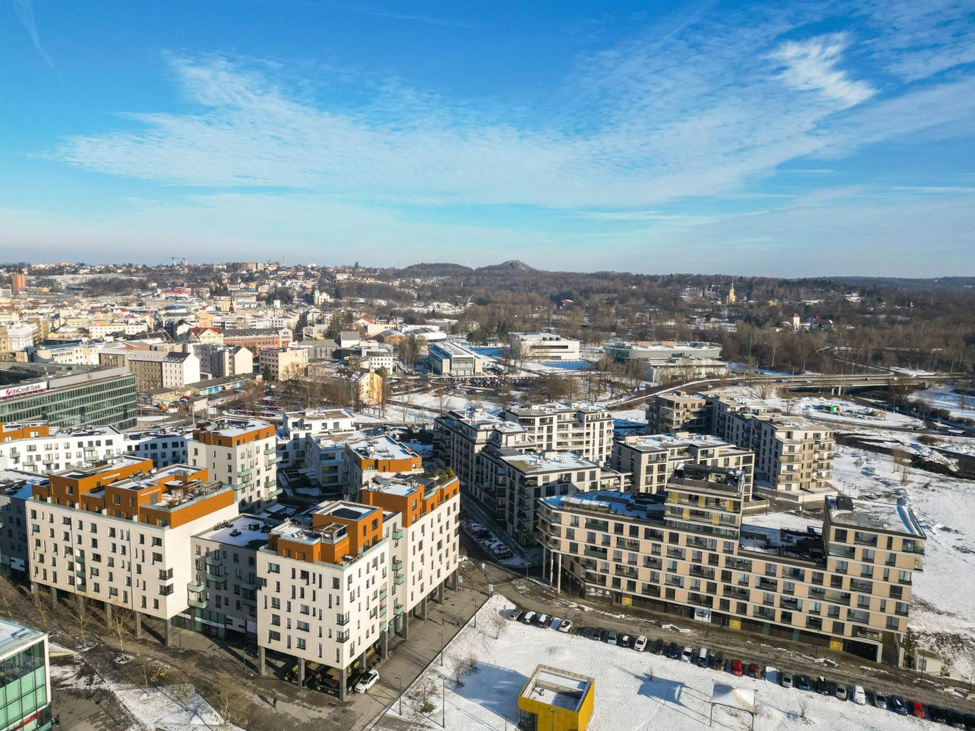 Bnb New Beautiful Apartment In The Center Of Ostrava With Option Garage Parking Buitenkant foto