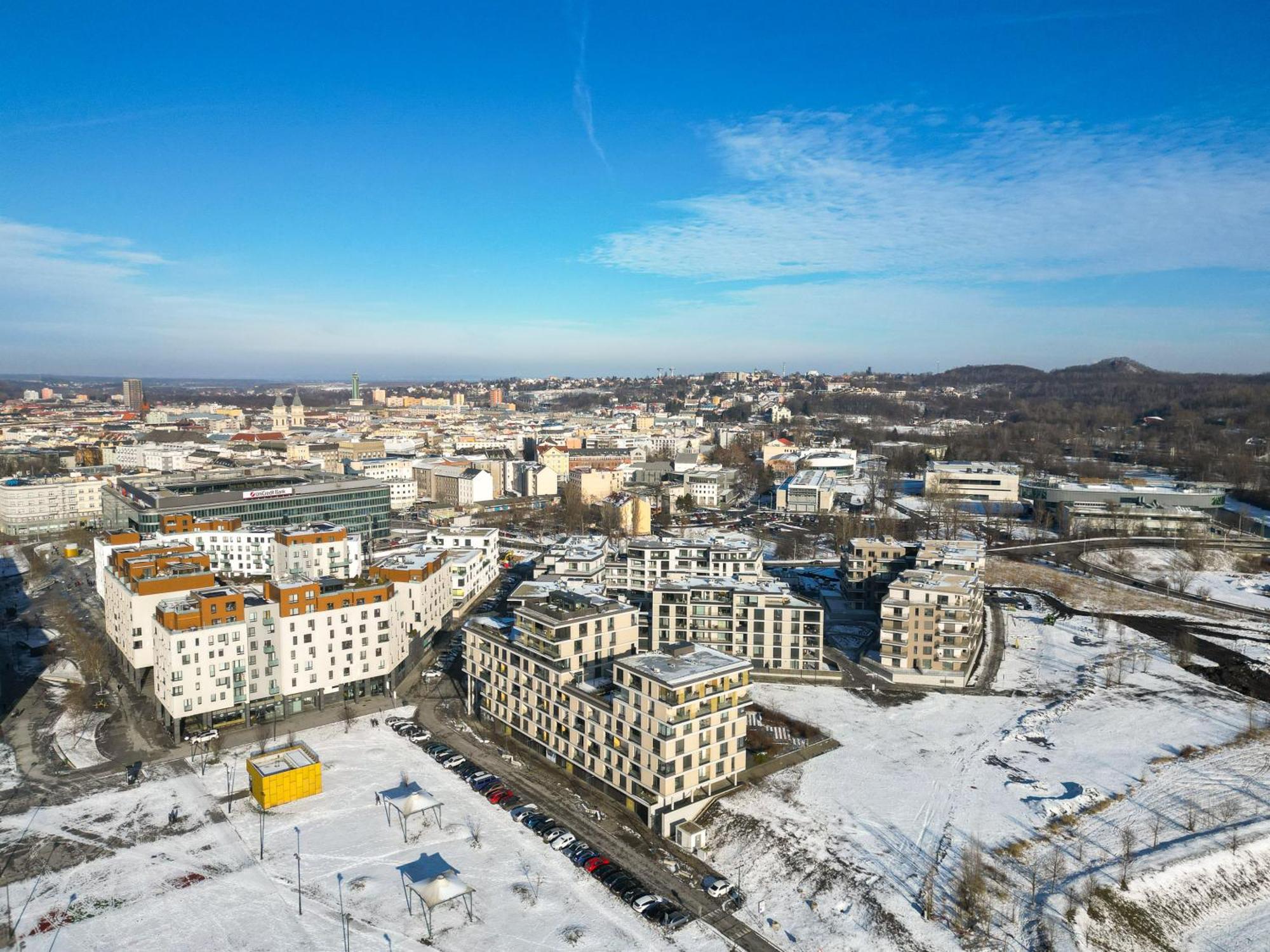 Bnb New Beautiful Apartment In The Center Of Ostrava With Option Garage Parking Buitenkant foto