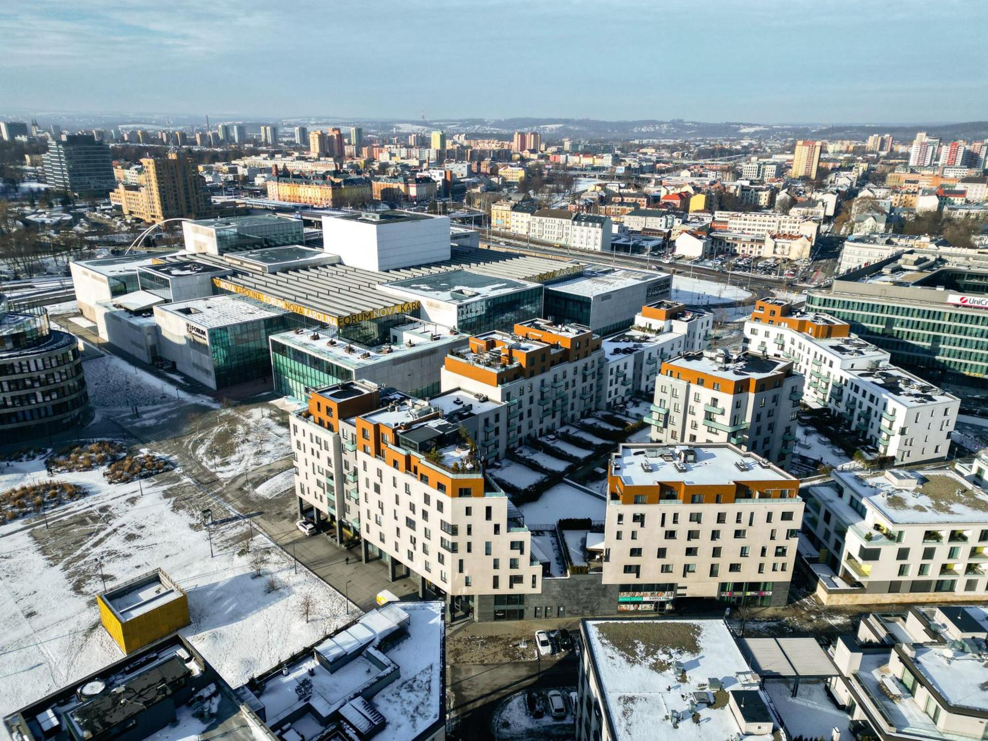 Bnb New Beautiful Apartment In The Center Of Ostrava With Option Garage Parking Buitenkant foto